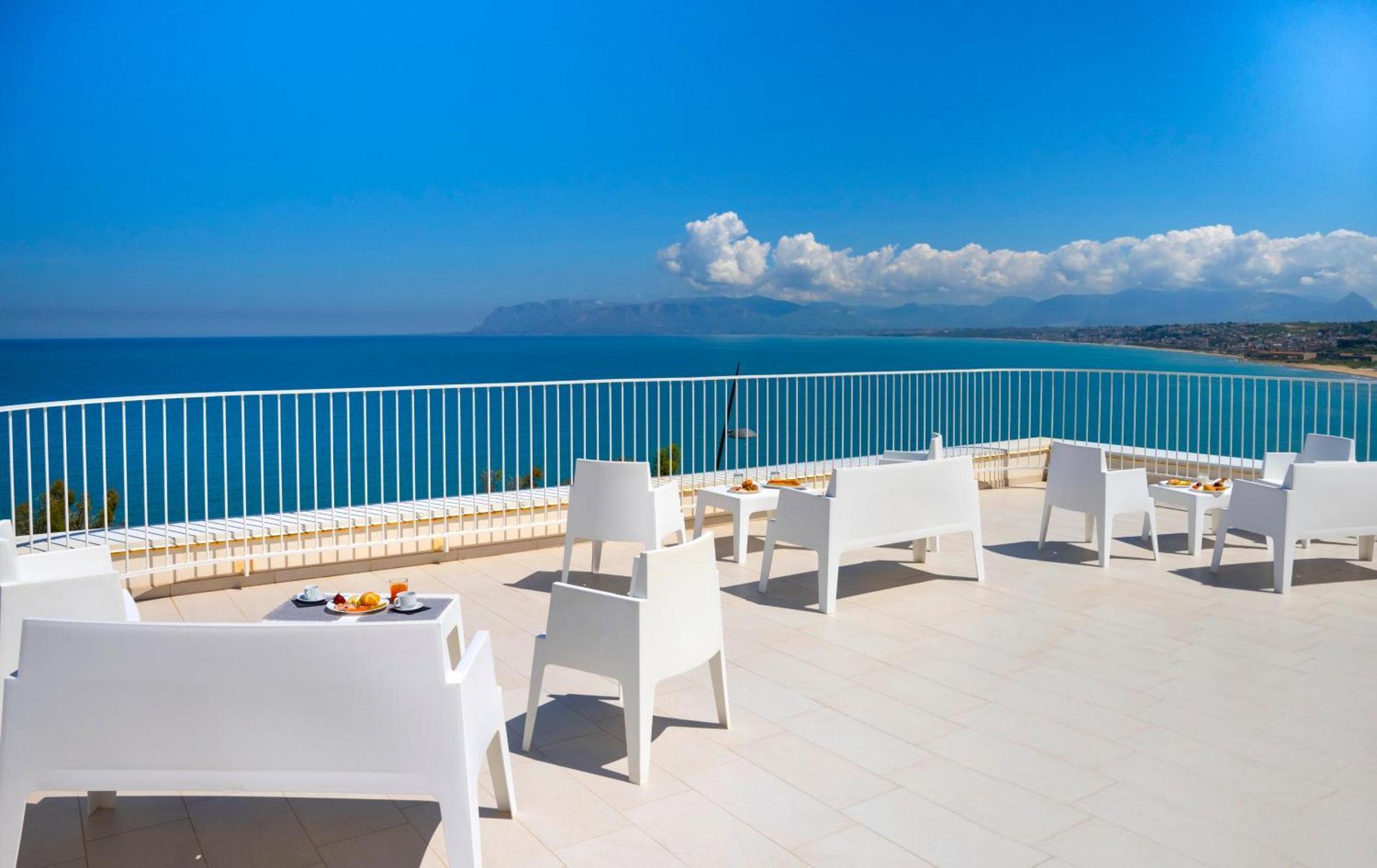 Sol Y Mar Camere E Appartamenti กัสเตลลัมมาเร เดล โกลโฟ ภายนอก รูปภาพ